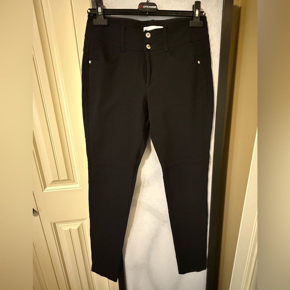 Brenda Beddome Black Pants